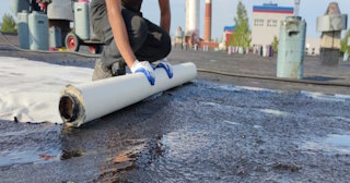 Гидроизоляции битумной кровли | ППуБгл – от 685 руб. за м²